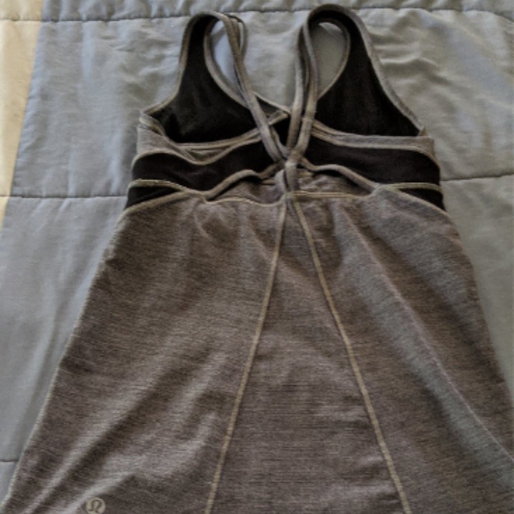 Lululemon Tank Size 4